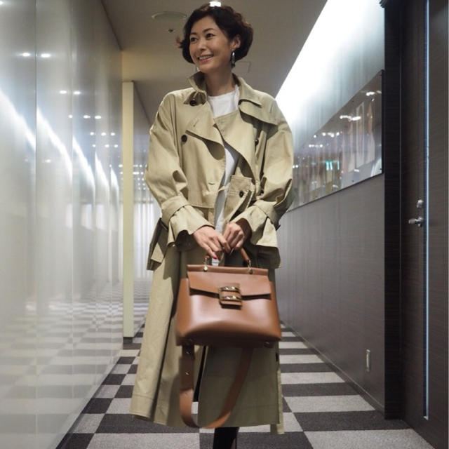 ADORE - アドーア 田丸麻紀さん 愛用 トレンチコート の通販 by