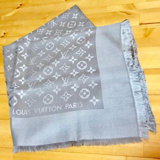 LOUIS VUITTON（ストール/パシュミナ ・ シルバー/銀色系）のフリマ