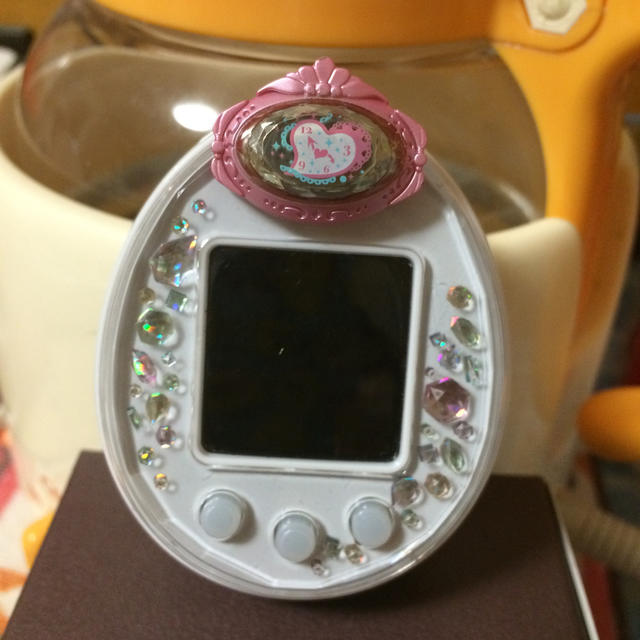 たまごっちピース(白) ピアス たまごっちピース ホワイト Tamagotchi