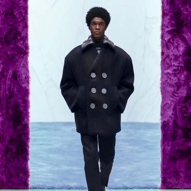PRADA - 46☆レア prada プラダ 2010fw ショート付け襟 Pコート 21fwの