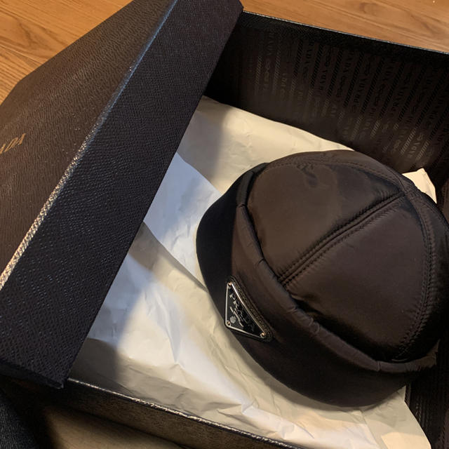 PRADA ナイロンビーニー Mサイズ
