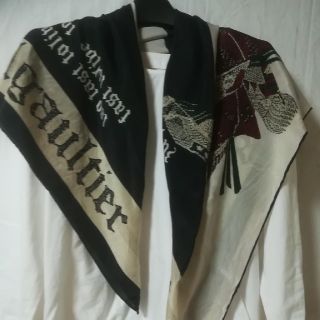 Jean-Paul GAULTIER（バンダナ/スカーフ）のフリマアイテム一覧