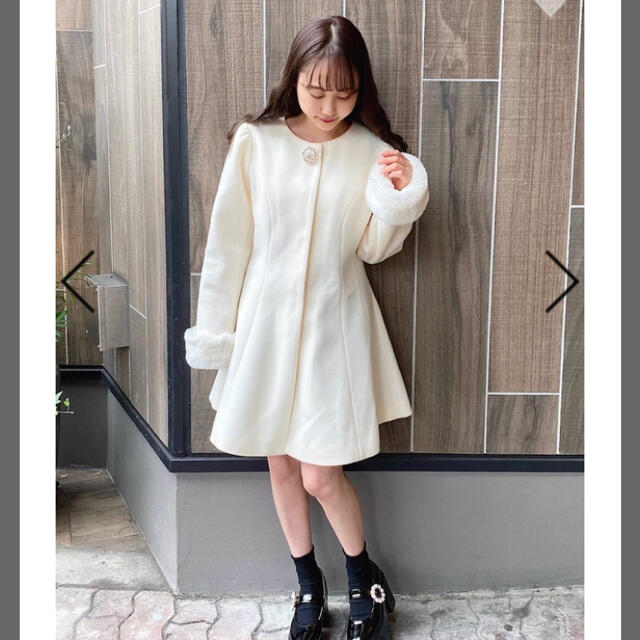 evelyn - evelyn 2021 コート ホワイトの通販 by mimiのショップ