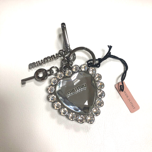 MIU MIU - miu miu クリスタルモチーフ キーリングの通販 by ゆっきぃ