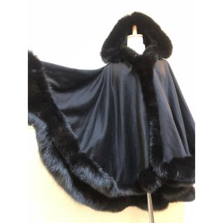Loro Piana（ポンチョ）のフリマアイテム一覧