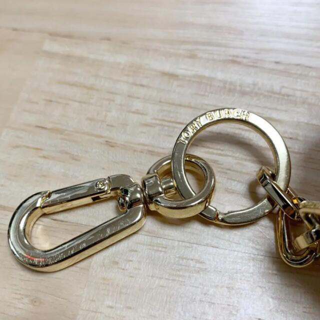 Tory Burch - 非売品 トリーバーチ 羊 キーホルダー チャームの通販 by