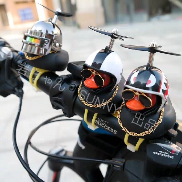 実物写真 アヒル隊長 自転車 自動車 バイクに【キャップテンアメリカx