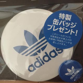 adidas（バッジ/ピンバッジ）のフリマアイテム一覧