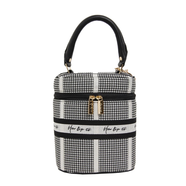 Her lip to - herlipto Jacquard Vanity Bagの通販 by いち's shop