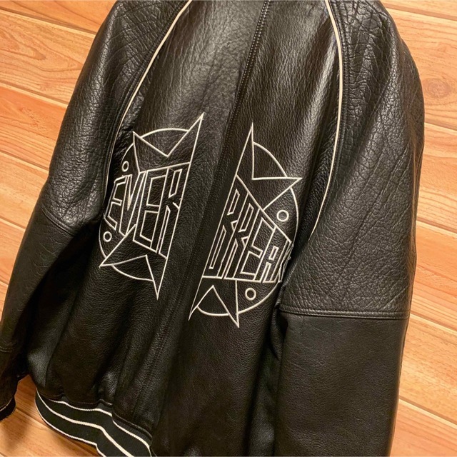 ZARA - ZARA スタジャン 本革 水牛 黒の通販 by ピカソ's shop｜ザラ