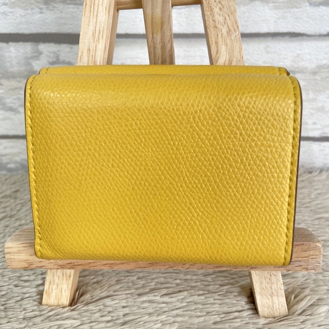 FENDI - フェンディ 三つ折り財布 コンパクトウォレット キャナイ 黄色