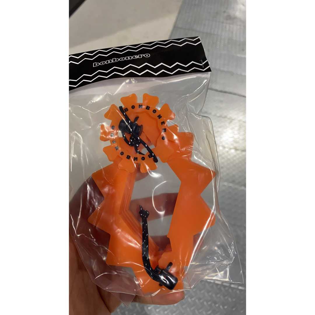 ボンボネロ シリコン 蓄光 オレンジ ボンボネロ シリコン 蓄光