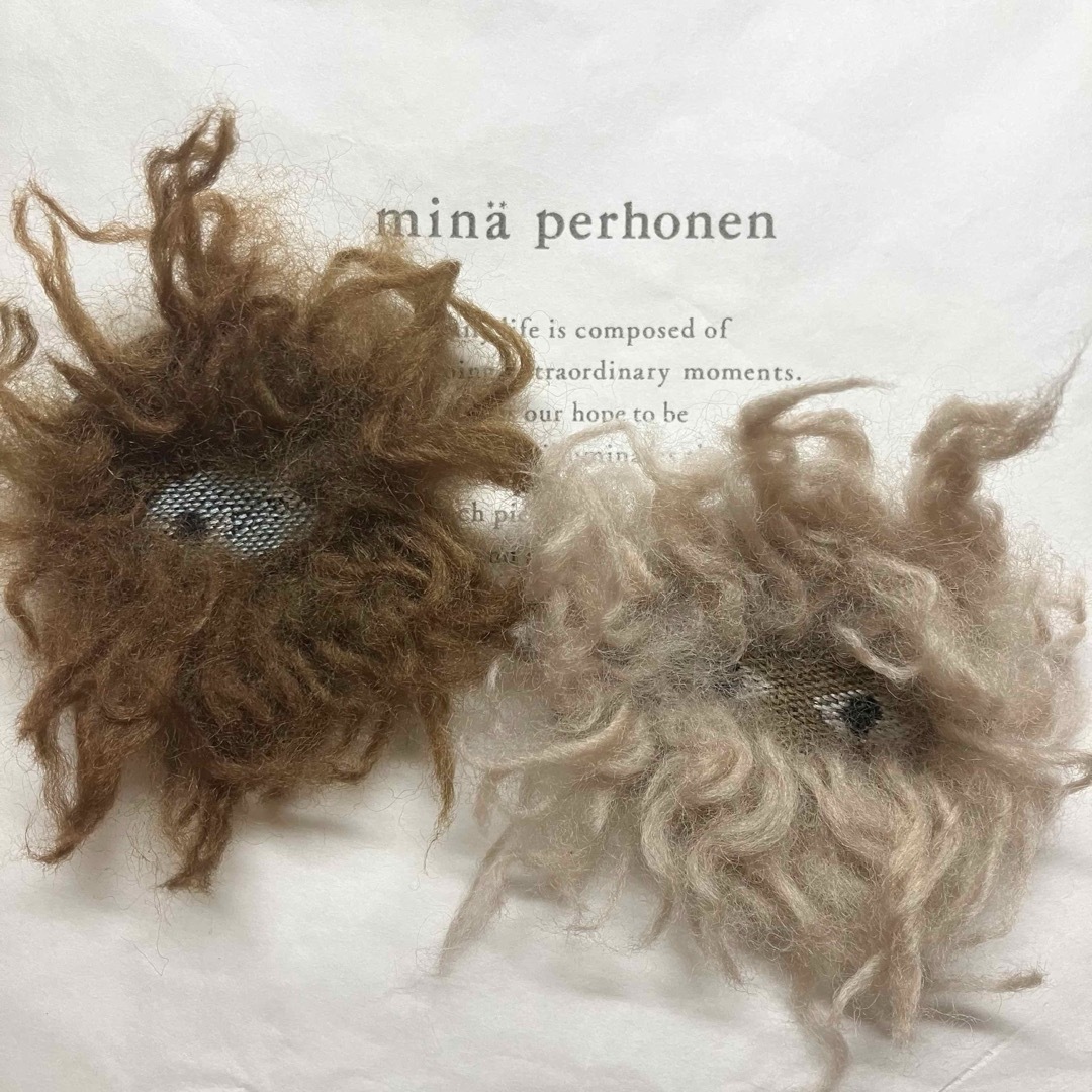 mina perhonen - ミナペルホネン ☆ サンキューベリーバッジ moorii