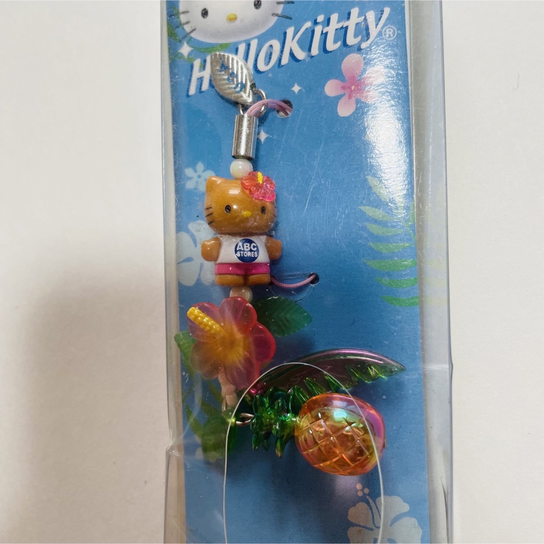 新品希少 サンリオ ご当地ハローキティ ハワイ 雪うさぎ 妖精 根付け
