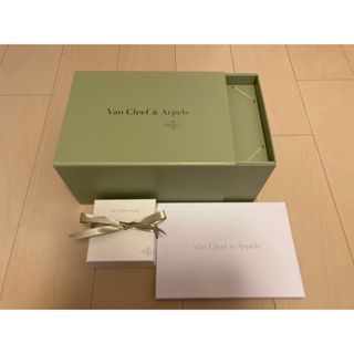 Van Cleef & Arpels（ショップ袋）のフリマアイテム一覧