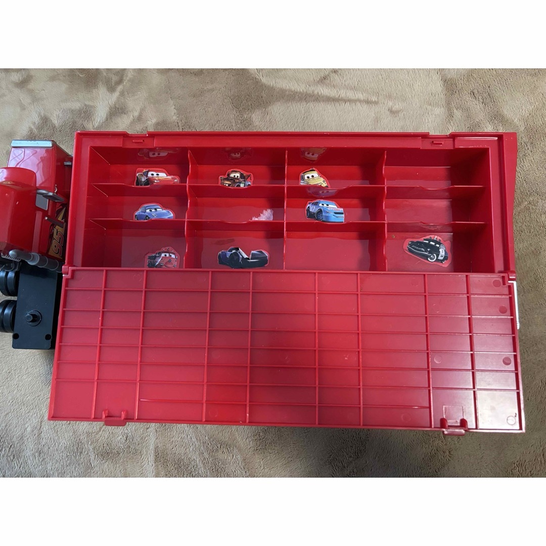 カーズ・トミカシリーズ - トミカ カーズ マック トレーラー 24台収納