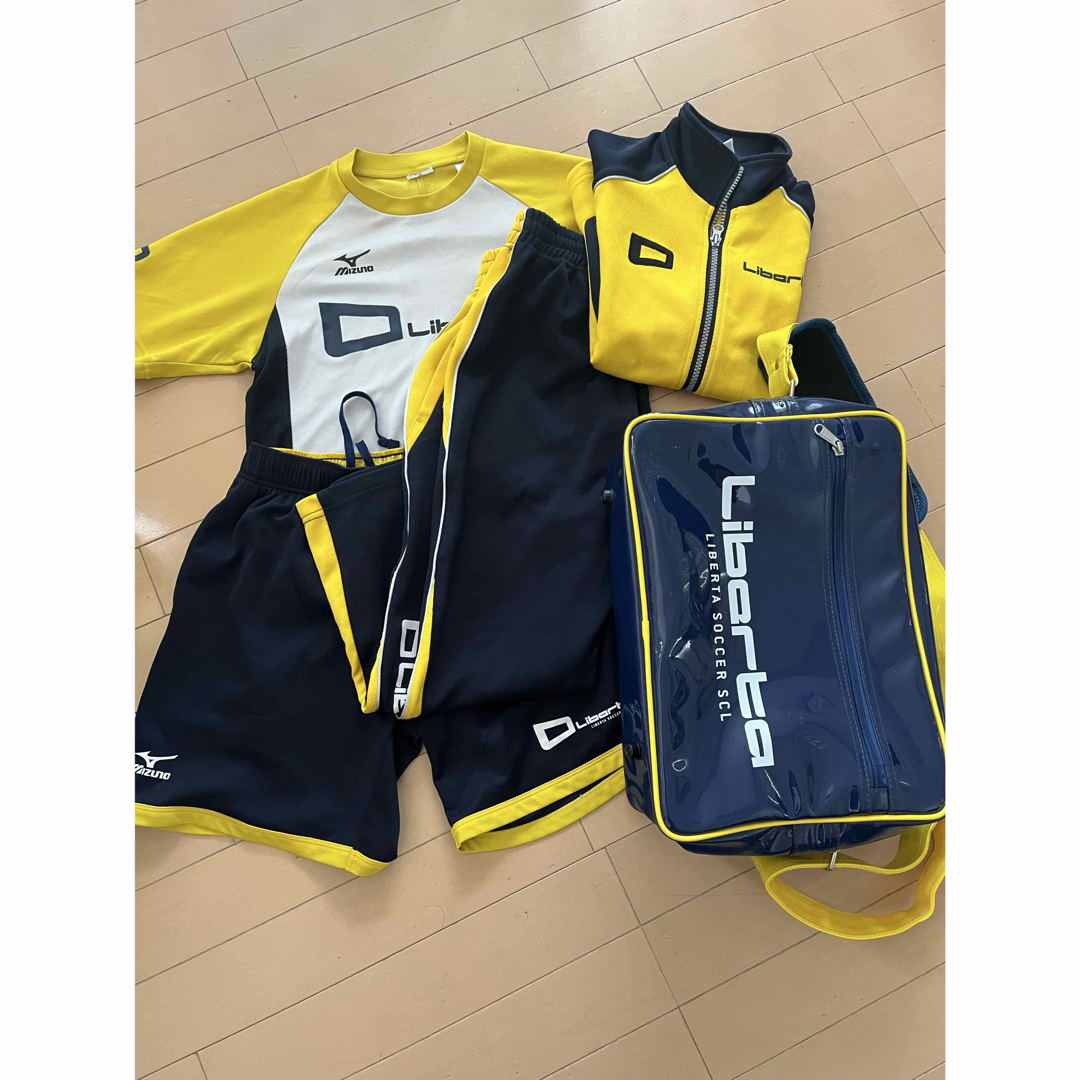 Liberta スポーツウェアセット 130サイズ Liberta ジャージ 130 上下