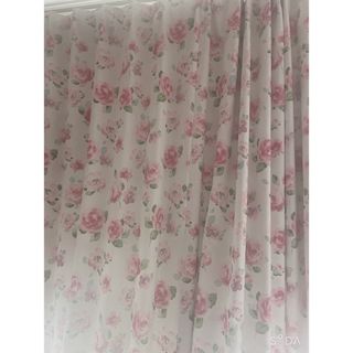 LAURA ASHLEY（カーテン）のフリマアイテム一覧