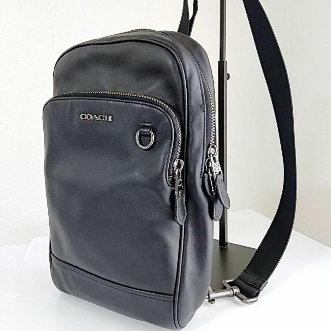 COACH ブラックレザー ボディバッグ 【公式通販】