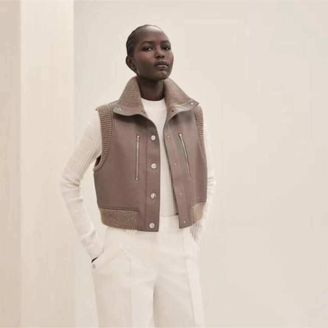 HERMES - 極美品 HERMES エルメス スタジャン ベスト ブルゾン ジレ 本