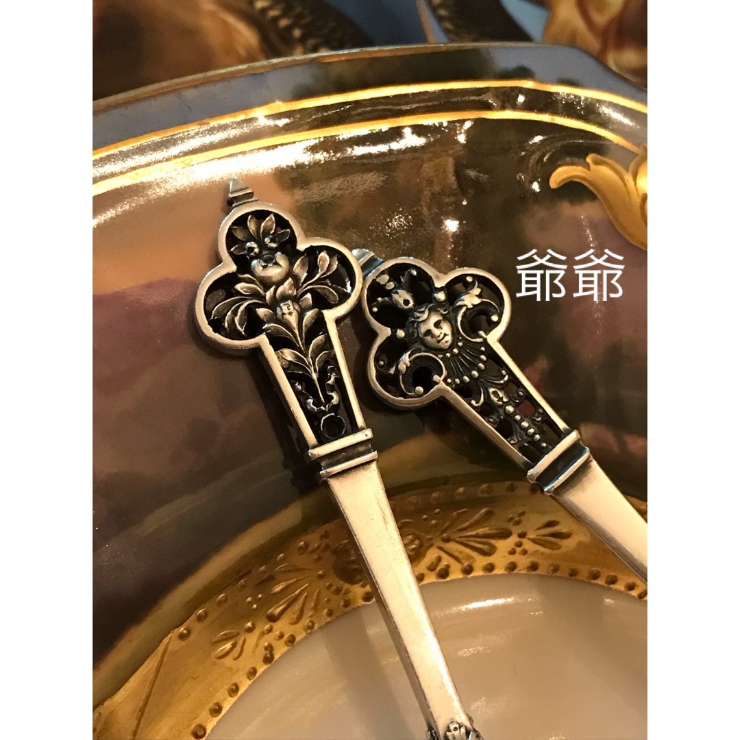カルディヤック「ルネサンス／花」純銀製 サーバー オードブルサーバー