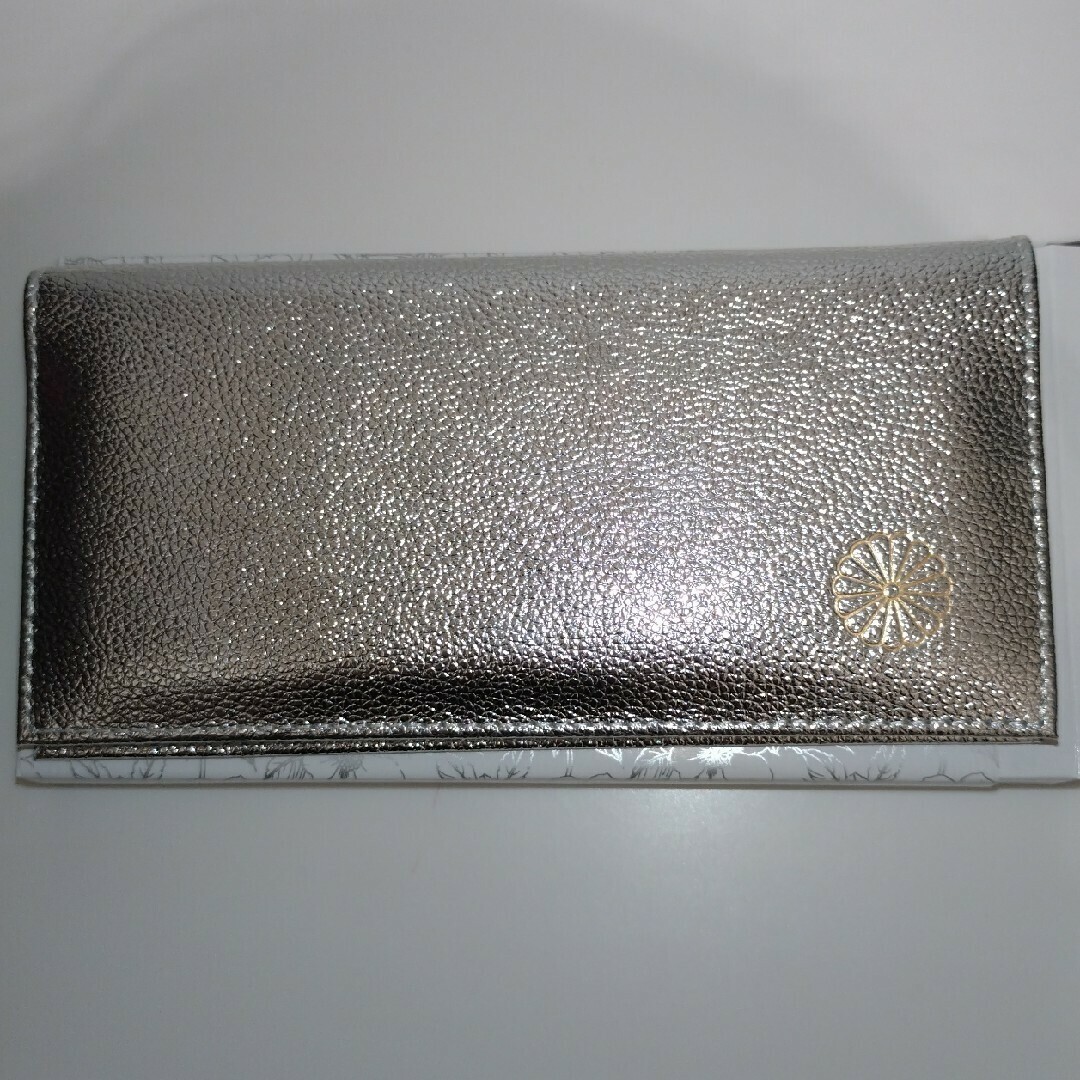 ☆皇居☆牛革長財布（シルバー）の通販 by ひろ's shop｜ラクマ