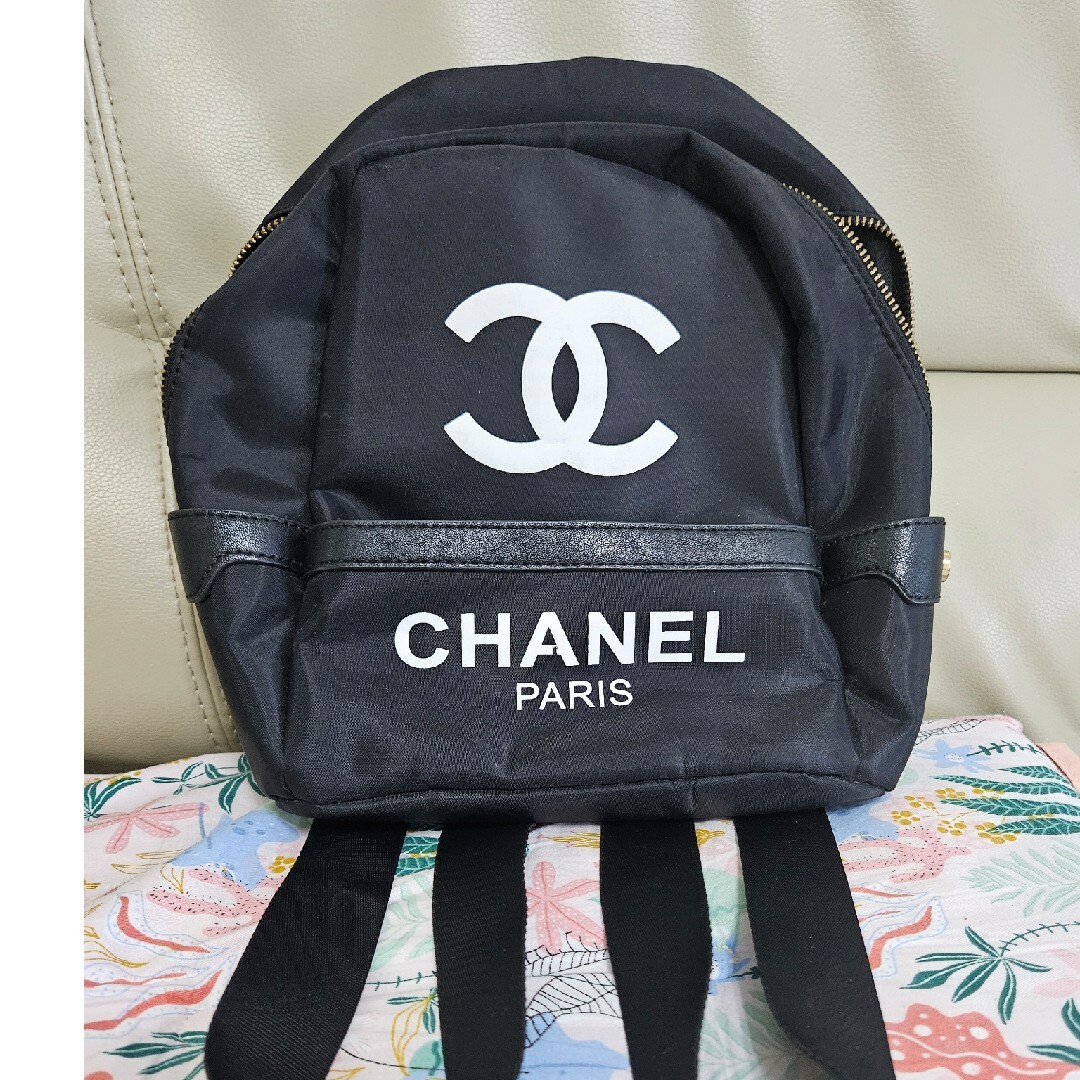 CHANEL ノベルティー リュック CHANEL ノベルティー リュック