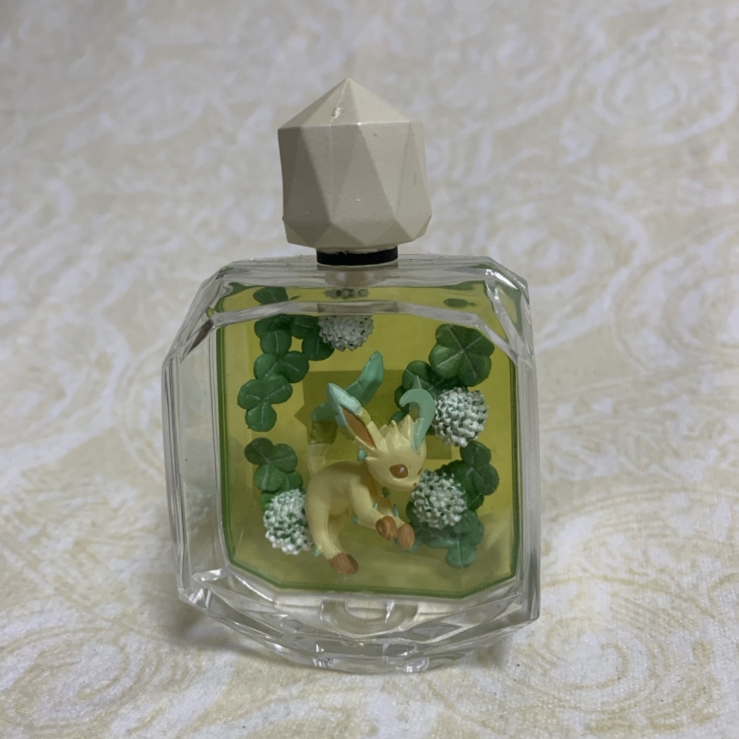 ポケモン プチフルール 香水 ボトル リーフィア ブイズの通販 by