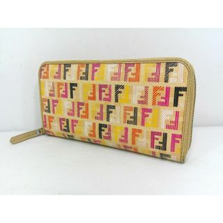 FENDI（財布 ・ マルチカラー）のフリマアイテム一覧