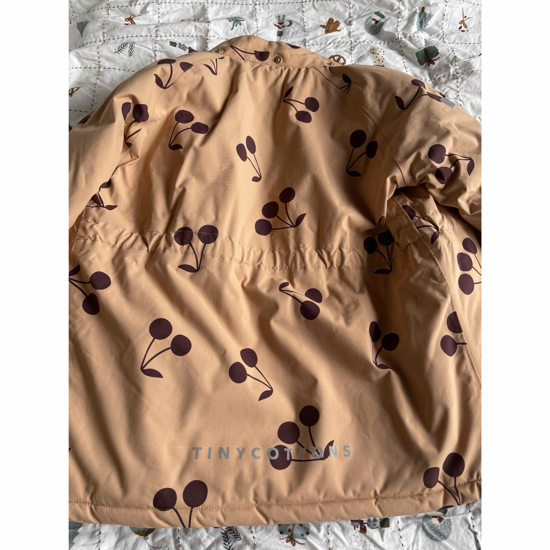 クリーニング済 tiny cottons スノージャケット&パンツ セット 8Y