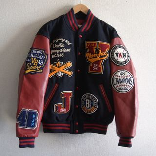 VAN Jacket（スタジャン ・ レッド/赤色系）のフリマアイテム一覧