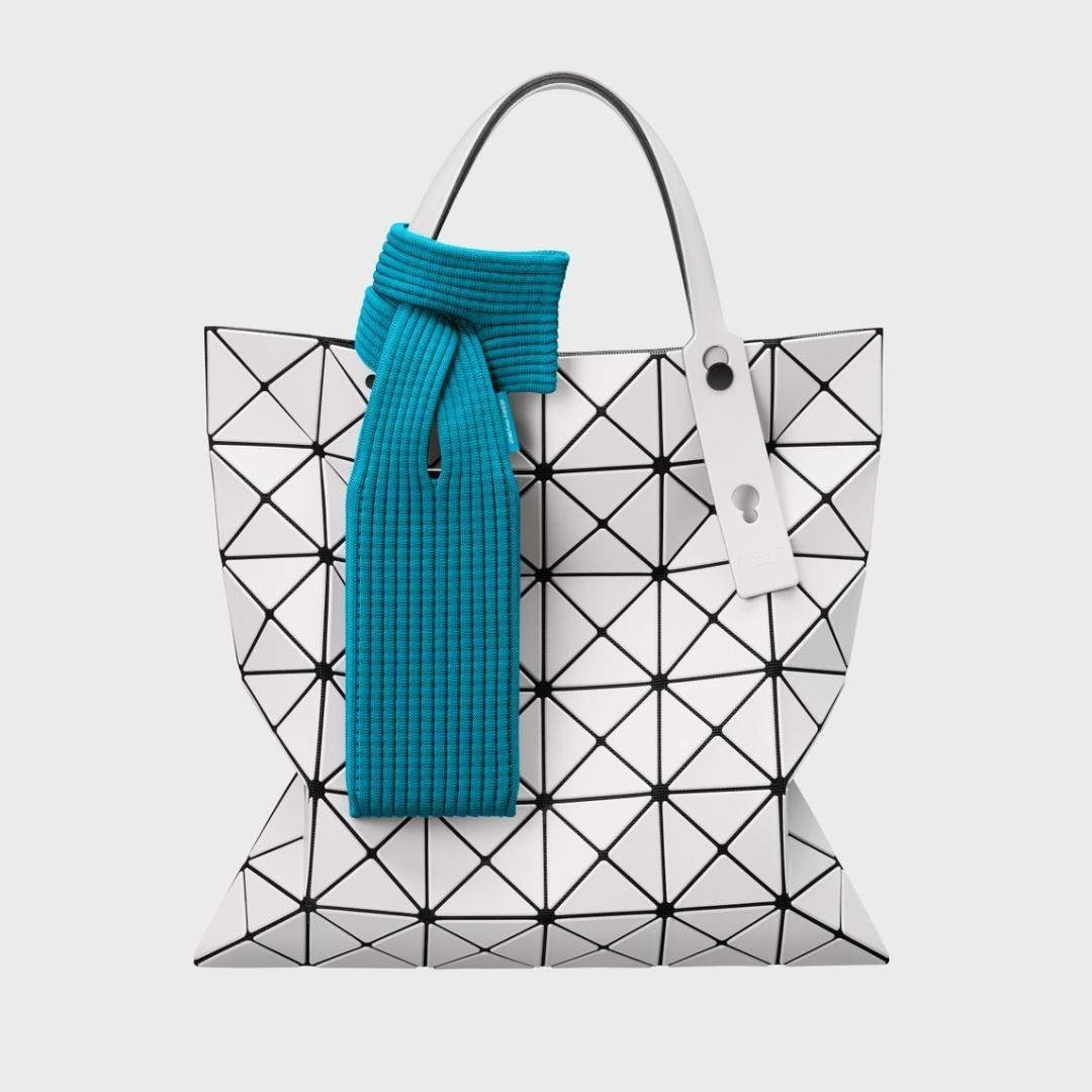 iPhone Pocket by ISSEY MIYAKE ショート ピーコック