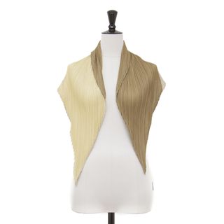 PLEATS PLEASE ISSEY MIYAKE（ファッション小物）のフリマアイテム一覧