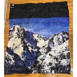 Supreme - Supreme x HOTO Camp Light 