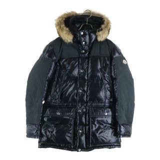 MONCLER（ファー ・ ダウンジャケット）のフリマアイテム一覧