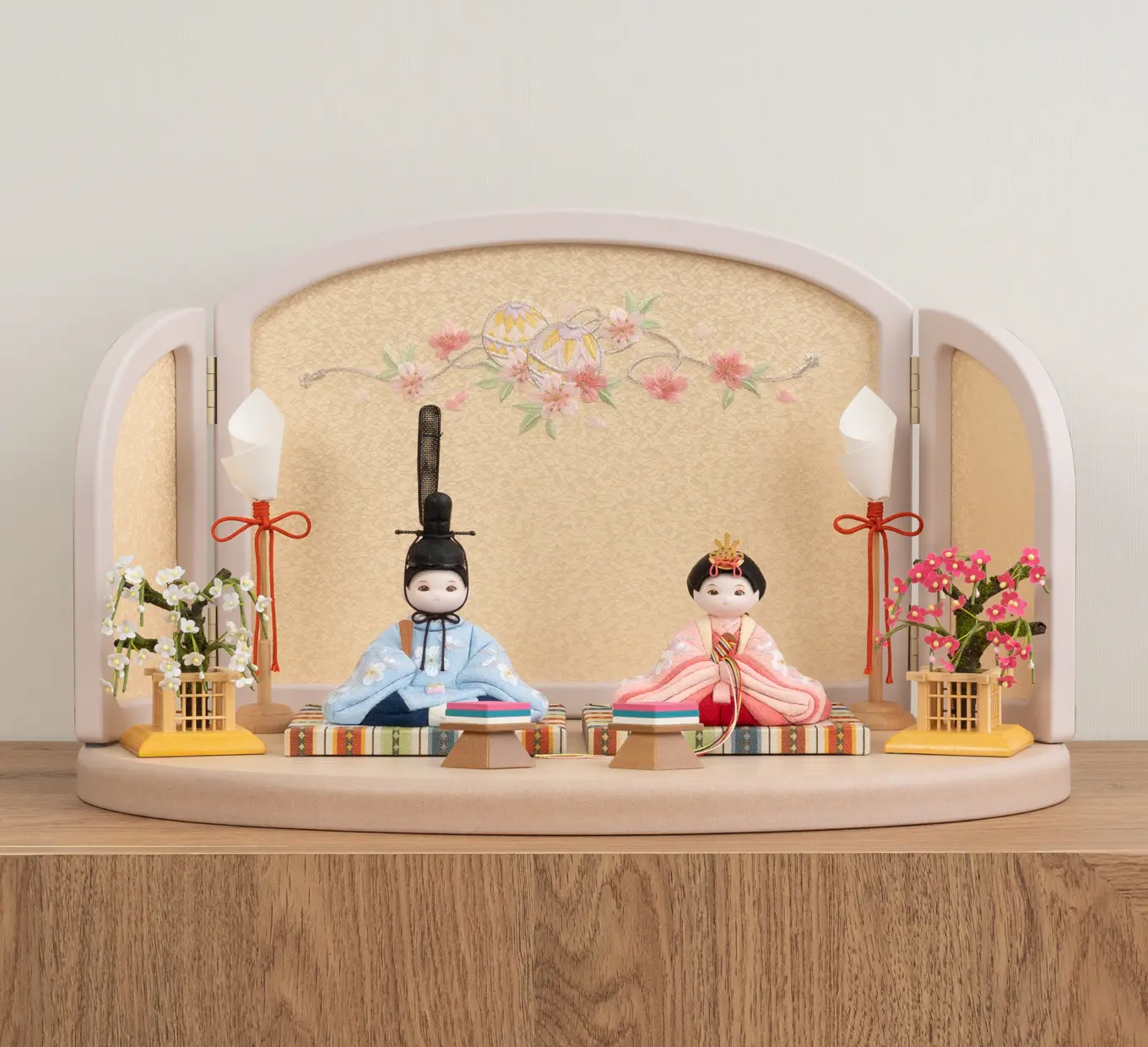 雛人形「そよそよ 京刺繍・春告草」｜雛人形の通販 ふらここ