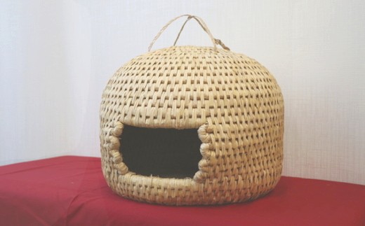 天然の稲わらを編んで作った猫の家】ねこちぐら ※受注生産 | 猫ちぐら