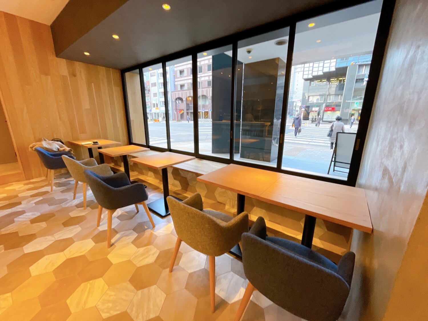 Z/X coffee新栄店 新栄/東桜/泉/カフェ ネット予約可 | ヒトサラ