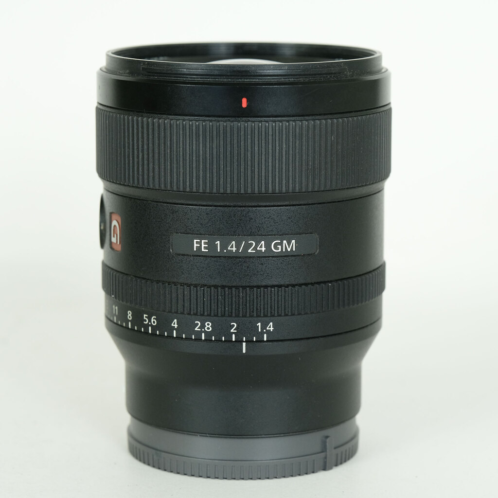 FE 24mm F1.4 GM SEL24F14GM 中古価格比較 - 価格.com