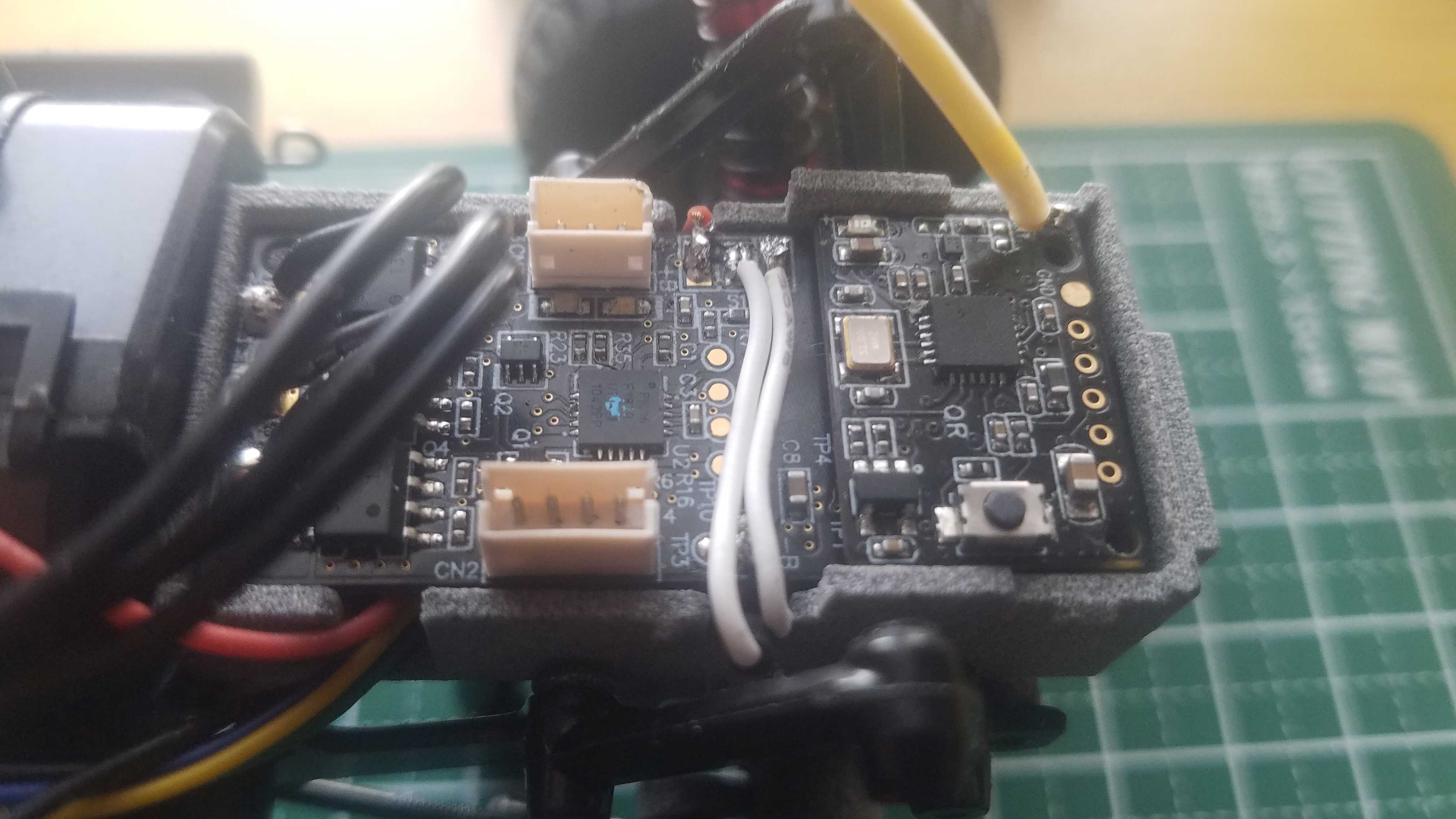 Mini-Z 4x4】EVO基板ケース - DMM.make クリエイターズマーケット