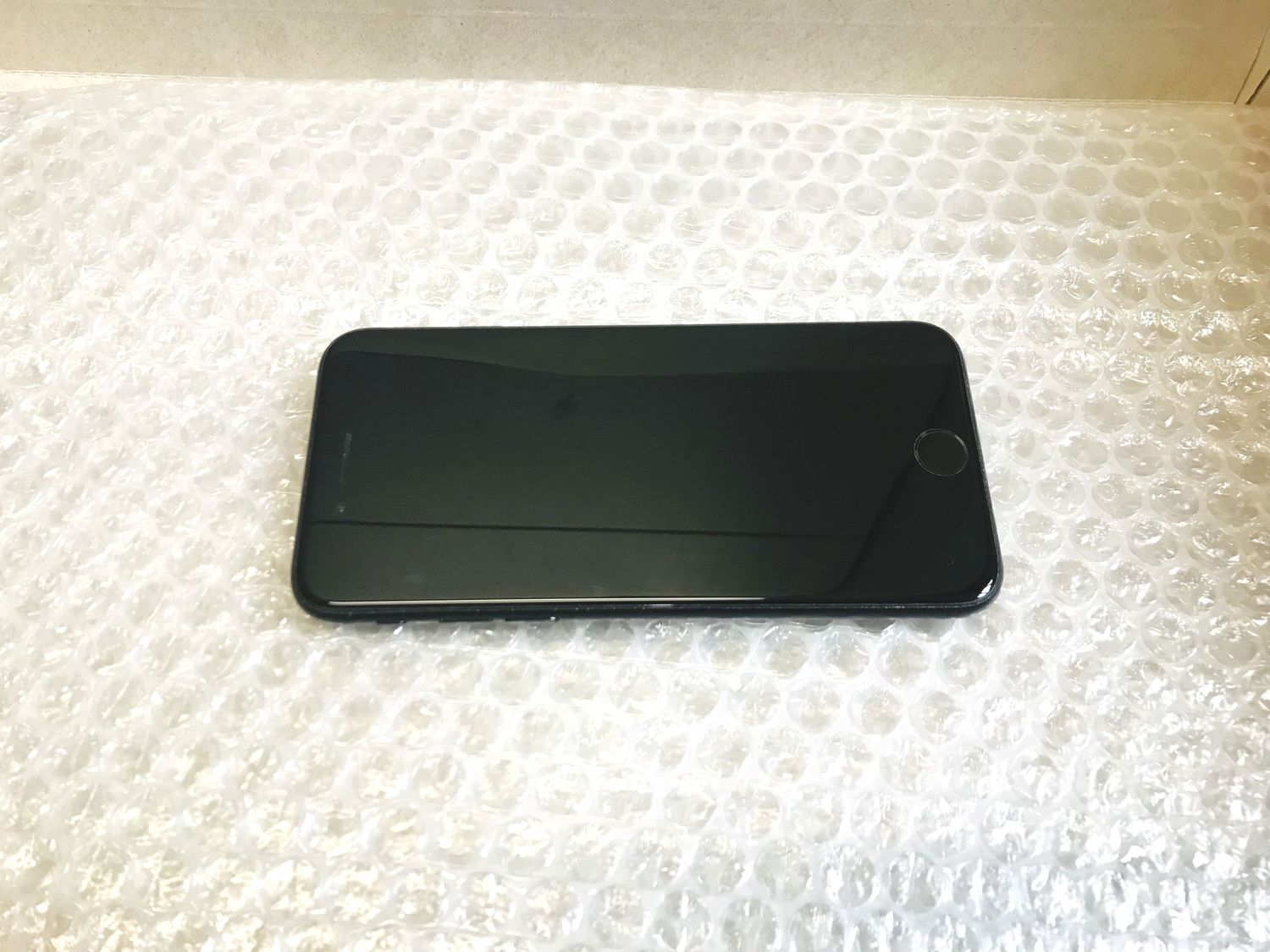 ムスビー｜iPhoneSE 第2世代 64GB Black SIMフリー ジャンク品【iPhone