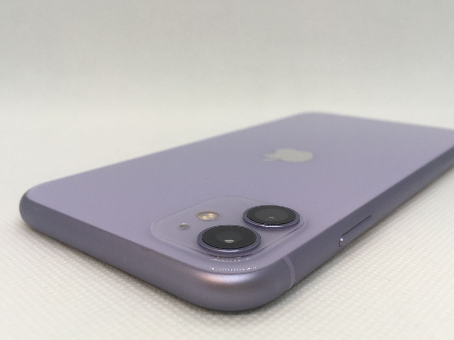iPhone11 パープル 64GB Amazon.com: Apple iPhone 11, 64GB, Purple