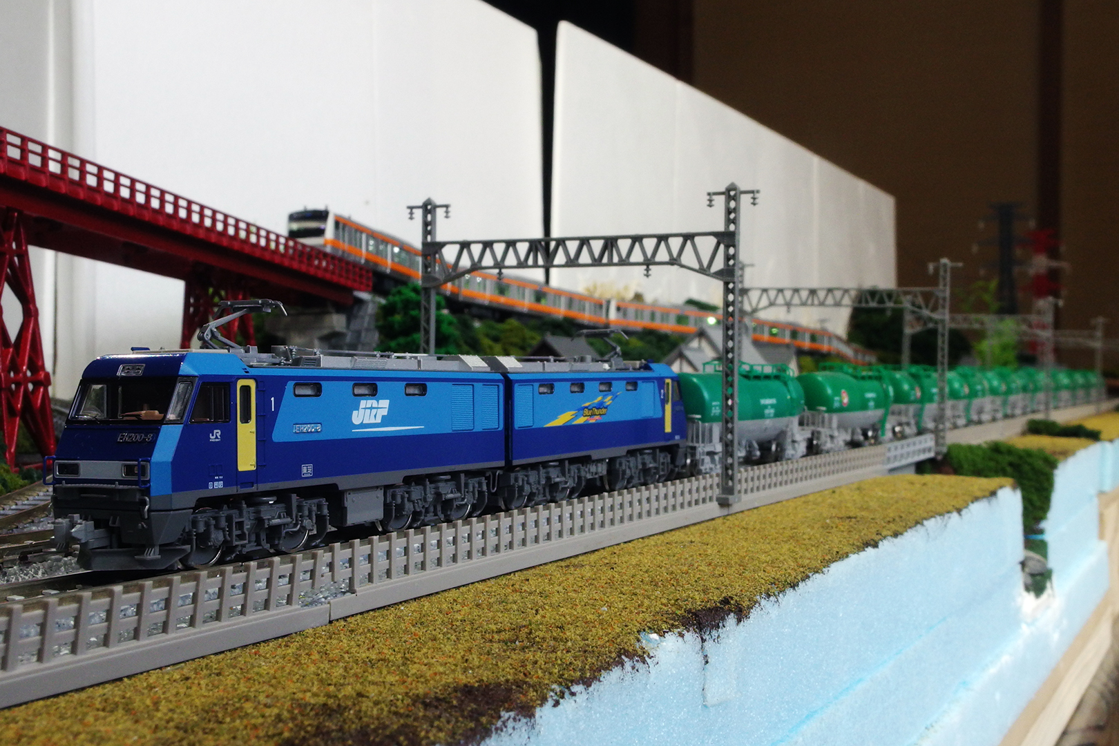 TOMIX 9180 JR EH200形 電気機関車入線: Nゲージ立川駅レイアウト作成記