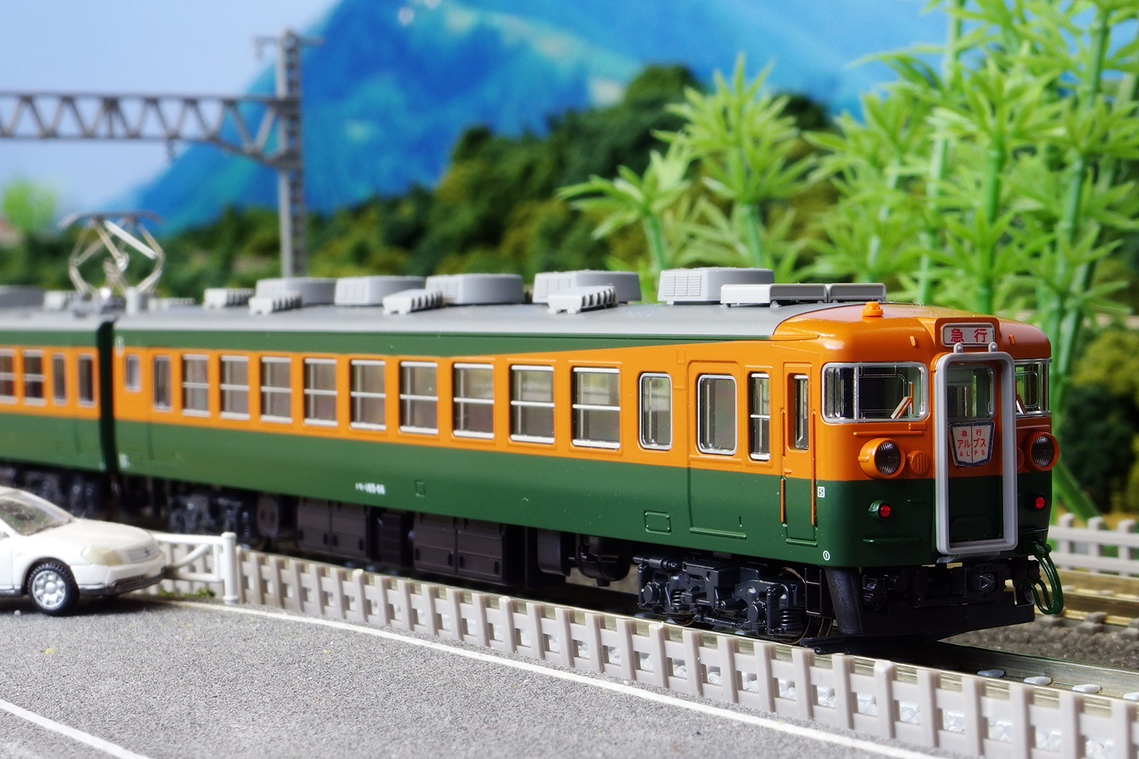 KATO 10-1389 165系 急行「アルプス」8両セット 入線: Nゲージ立川駅