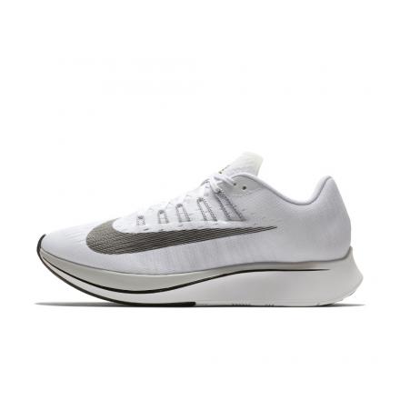 国内4月1日発売予定】 ナイキ ズーム フライ ホワイト/ピュア