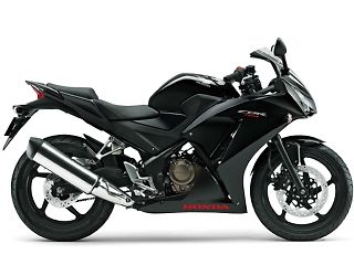 ホンダ CBR250R (2011-) 2017年式 JBK-MC41の諸元・スペック情報