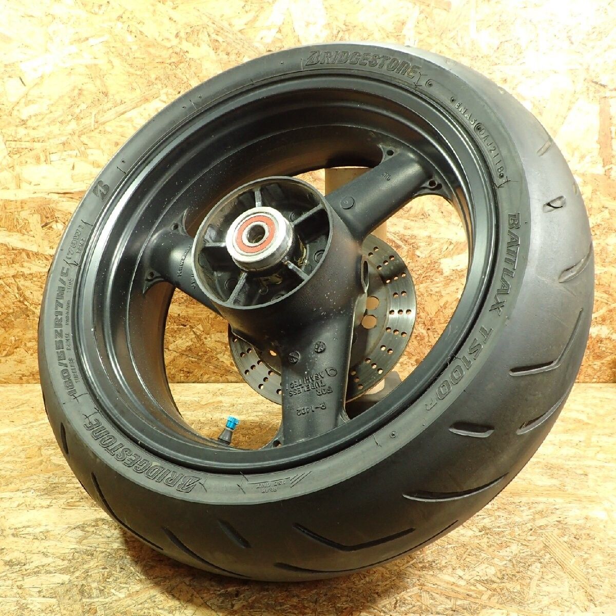 ウェビックガレージセール | 【送料Lサイズ】Kawasaki ZRT20A-0202