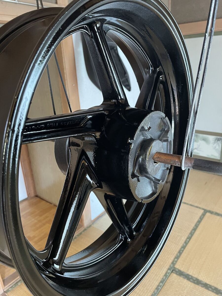 HONDA CBR400RR「どうしても上手く行かないCBRのホイール塗りと激しく