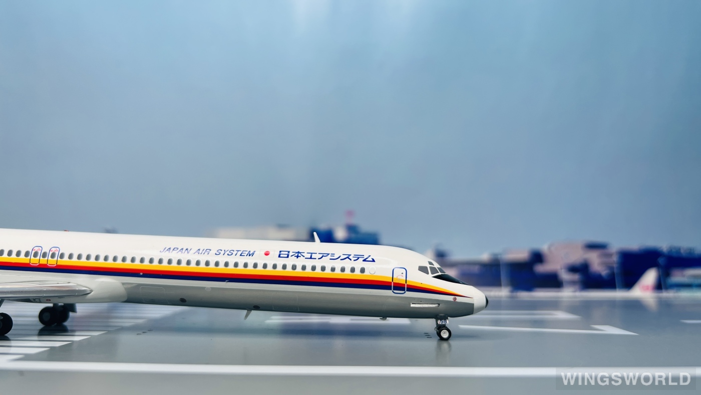 航空機・ヘリコプター JC Wings 1:200 JAS MD-81 JA8458 航空機