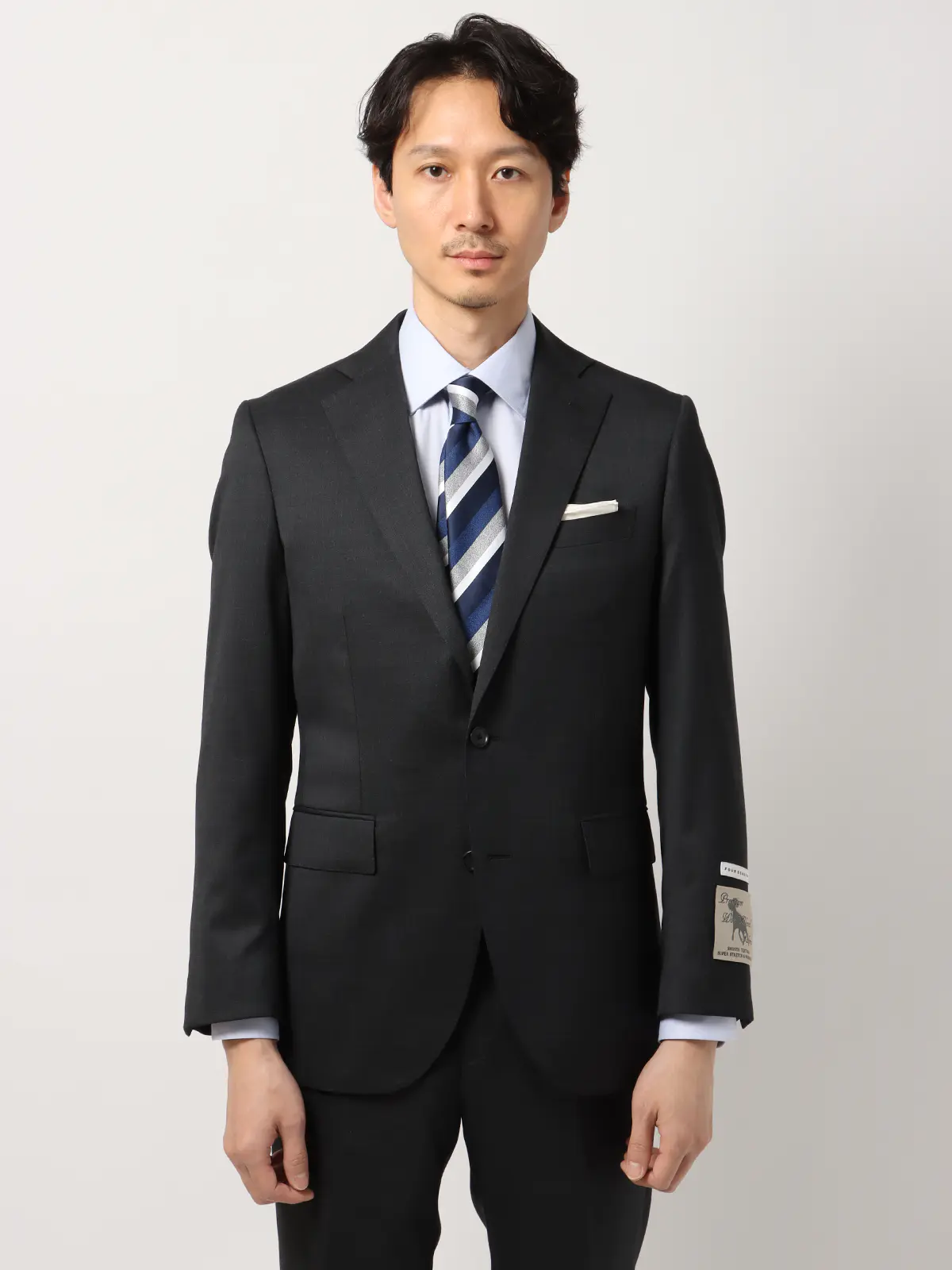 スーツ／ウォッシャブル／ストレッチ／2つボタン／Premium Wool Blend
